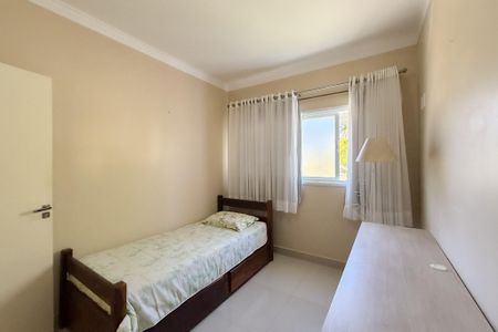 Casa de condomínio para alugar com 250m², 3 quartos e 4 vagasSuíte 3