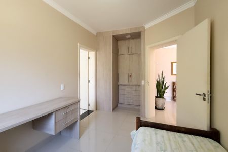 Casa de condomínio para alugar com 250m², 3 quartos e 4 vagasSuíte 3