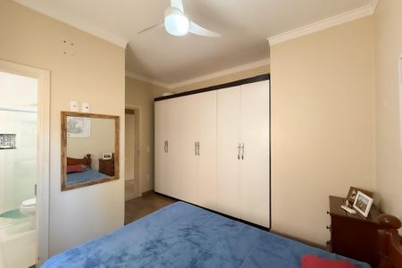 Casa de condomínio para alugar com 250m², 3 quartos e 4 vagasSuíte 2