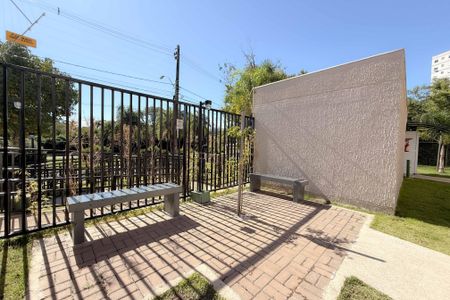 Apartamento à venda com 44m², 2 quartos e sem vagaÁrea comum