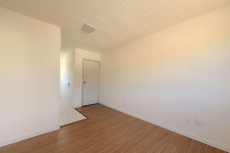 Sala de apartamento para alugar com 2 quartos, 44m² em Jardim Carvalho, Porto Alegre