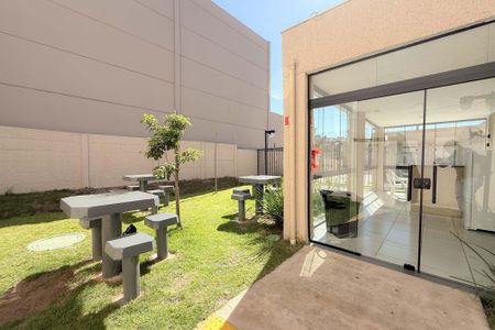 Apartamento à venda com 44m², 2 quartos e sem vagaÁrea comum