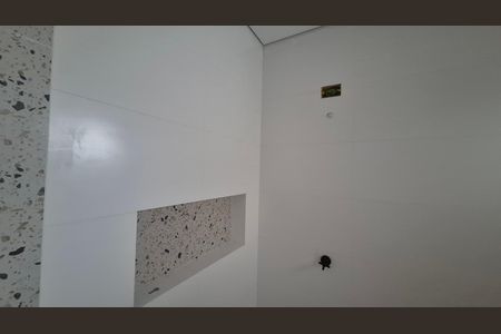 Casa à venda com 180m², 3 quartos e 2 vagas Casa à venda com 180m², 3 quartos e 2 vagasBanheiro da suíte 2