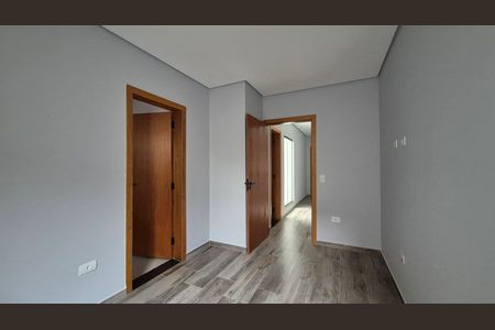 Casa à venda com 180m², 3 quartos e 2 vagas Casa à venda com 180m², 3 quartos e 2 vagasSuíte