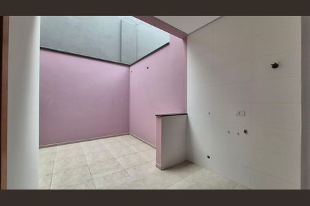 Casa à venda com 180m², 3 quartos e 2 vagas Casa à venda com 180m², 3 quartos e 2 vagasArea de serviço