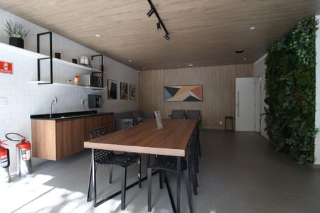 Apartamento para alugar com 35m², 1 quarto e 1 vagaÁrea Comum - Salão de Festas