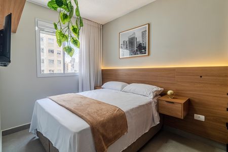 Quarto 1 de apartamento para alugar com 2 quartos, 50m² em Liberdade, São Paulo