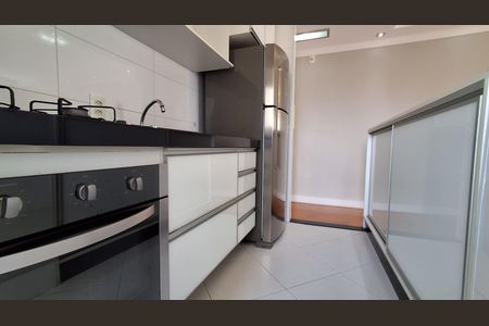 Apartamento para alugar com 58m², 2 quartos e 1 vaga Apartamento para alugar com 58m², 2 quartos e 1 vagaCozinha