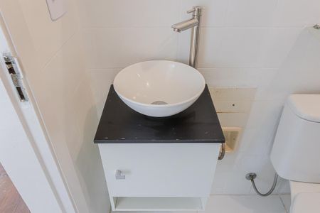 Apartamento à venda com 50m², 2 quartos e 1 vaga Apartamento à venda com 50m², 2 quartos e 1 vagaBanheiro