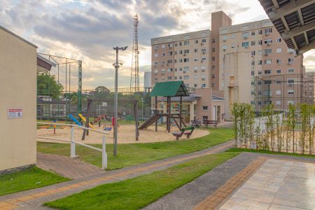 Apartamento para alugar com 53m², 2 quartos e 1 vaga Apartamento para alugar com 53m², 2 quartos e 1 vagaÁrea comum - Playground