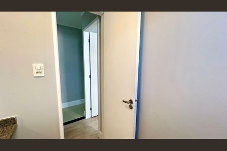Apartamento à venda com 83m², 3 quartos e 2 vagasBanheiro 1