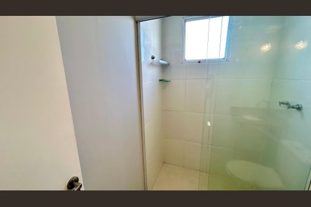 Apartamento à venda com 83m², 3 quartos e 2 vagasBanheiro 1