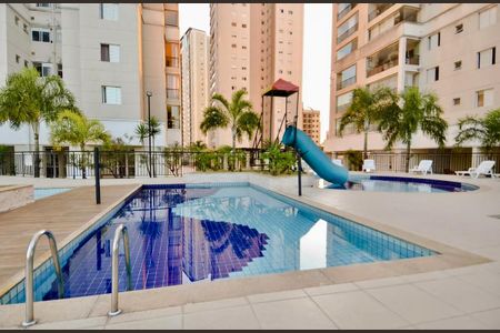Apartamento à venda com 83m², 3 quartos e 2 vagasÁrea comum - Piscina