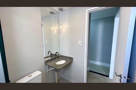 Apartamento à venda com 83m², 3 quartos e 2 vagasBanheiro 1