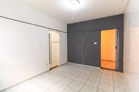 Sala de casa para alugar com 2 quartos, 60m² em Vila Bertioga, São Paulo