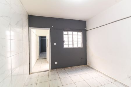 Sala de casa para alugar com 2 quartos, 60m² em Vila Bertioga, São Paulo