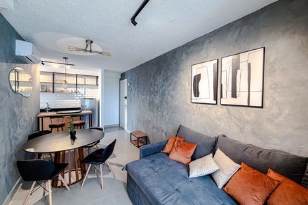 Sala de apartamento para alugar com 2 quartos, 50m² em Liberdade, São Paulo