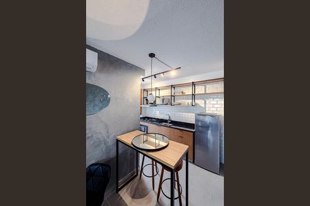 Cozinha de apartamento para alugar com 2 quartos, 50m² em Liberdade, São Paulo