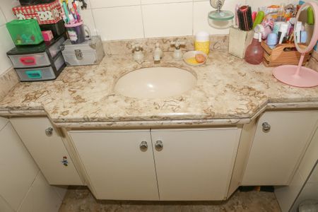 Apartamento à venda com 168m², 3 quartos e 3 vagas Apartamento à venda com 168m², 3 quartos e 3 vagasBanheiro da Suíte 2