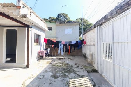 Casa para alugar com 29m², 1 quarto e sem vaga Casa para alugar com 29m², 1 quarto e sem vagaGaragem