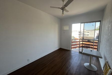 Sala de apartamento à venda com 2 quartos, 80m² em Tauá, Rio de Janeiro