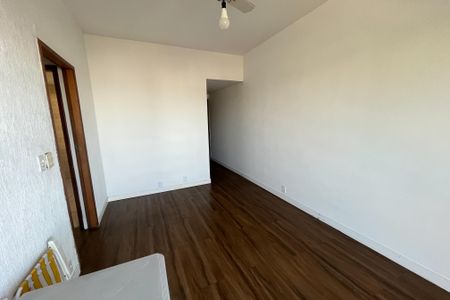 Sala de apartamento à venda com 2 quartos, 80m² em Tauá, Rio de Janeiro