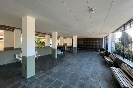 Apartamento à venda com 80m², 2 quartos e 1 vagaÁrea comum