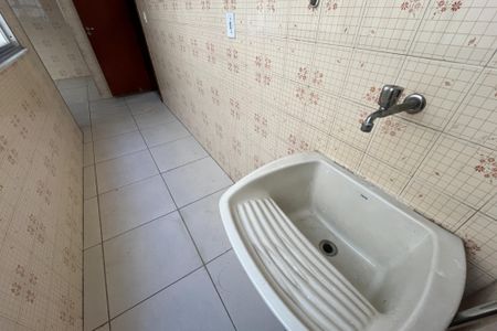 Apartamento à venda com 80m², 2 quartos e 1 vagaÁrea de Serviço