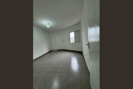 Foto 02 de casa à venda com 3 quartos, 126m² em Jardim Monte Azul, São Paulo