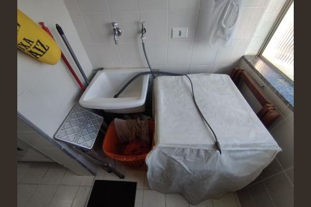 Apartamento à venda com 56m², 2 quartos e 1 vagaÁrea de Serviço 