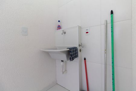 Apartamento para alugar com 38m², 2 quartos e sem vagaÁrea de Serviço