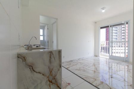 Apartamento para alugar com 38m², 2 quartos e sem vagaSala e Cozinha