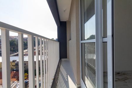 Apartamento para alugar com 38m², 2 quartos e sem vagaVaranda