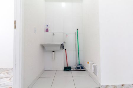 Apartamento para alugar com 38m², 2 quartos e sem vagaÁrea de Serviço