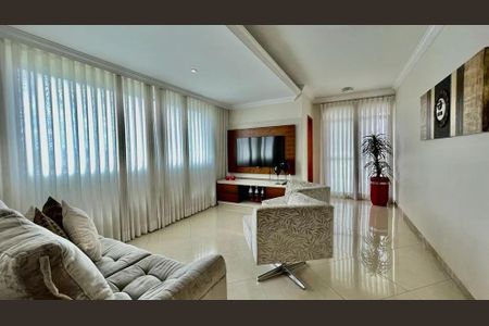 Sala de apartamento para alugar com 3 quartos, 185m² em Cabral, Contagem