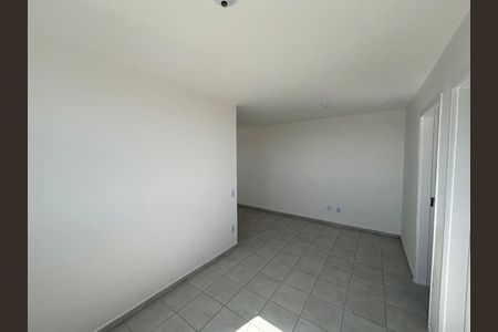 Sala de apartamento para alugar com 2 quartos, 49m² em Jardim Lourdes, Ferraz de Vasconcelos