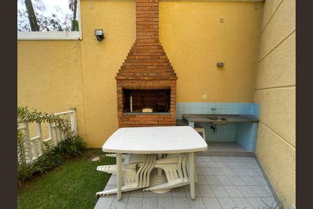 Casa de condomínio à venda com 89m², 2 quartos e 2 vagasÁrea comum - Churrasqueira