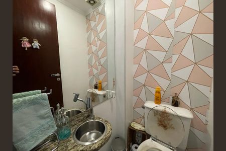 Casa de condomínio à venda com 89m², 2 quartos e 2 vagasLavabo