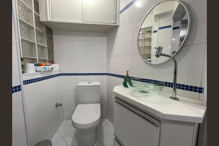 Casa de condomínio à venda com 89m², 2 quartos e 2 vagasBanheiro