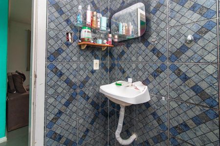 Apartamento para alugar com 46m², 2 quartos e sem vagaBanheiro