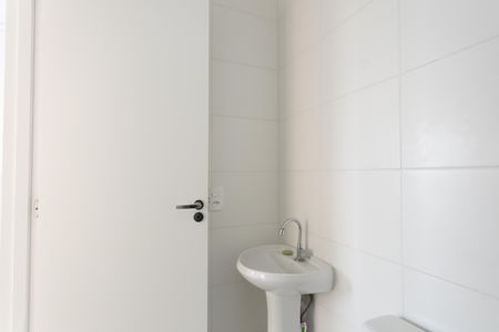 Apartamento para alugar com 46m², 2 quartos e sem vagaBanheiro 