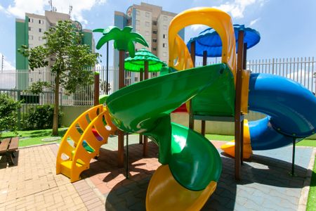 Apartamento para alugar com 46m², 2 quartos e sem vagaÁrea comum - Playground