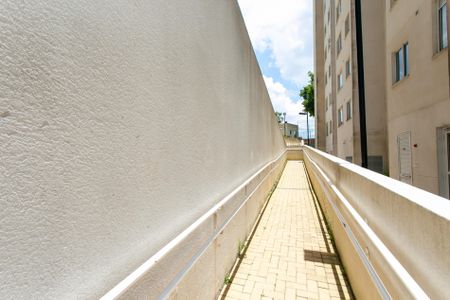 Apartamento para alugar com 46m², 2 quartos e sem vagaÁrea comum 