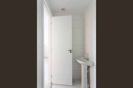Apartamento para alugar com 46m², 2 quartos e sem vagaBanheiro 
