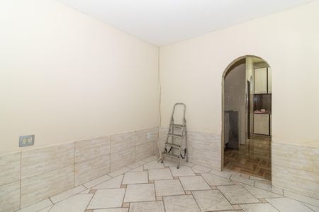 Sala de casa para alugar com 2 quartos, 60m² em Bangu, Rio de Janeiro