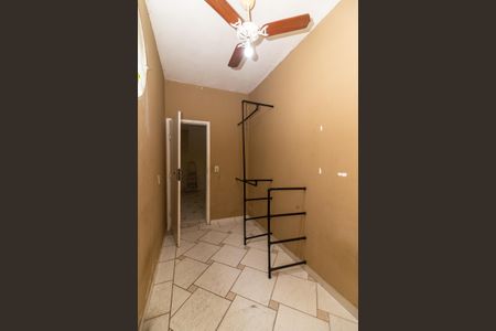 Quarto 2 de casa para alugar com 2 quartos, 60m² em Bangu, Rio de Janeiro