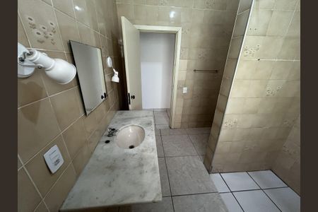 Casa para alugar com 450m², 6 quartos e 3 vagasBanheiro
