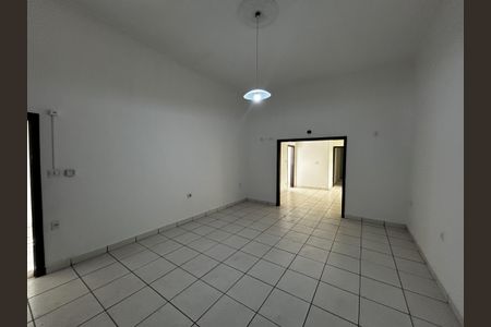 Casa para alugar com 450m², 6 quartos e 3 vagasSala