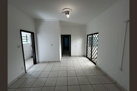 Casa para alugar com 450m², 6 quartos e 3 vagasSala