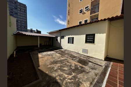 Casa para alugar com 450m², 6 quartos e 3 vagasÁrea Externa
